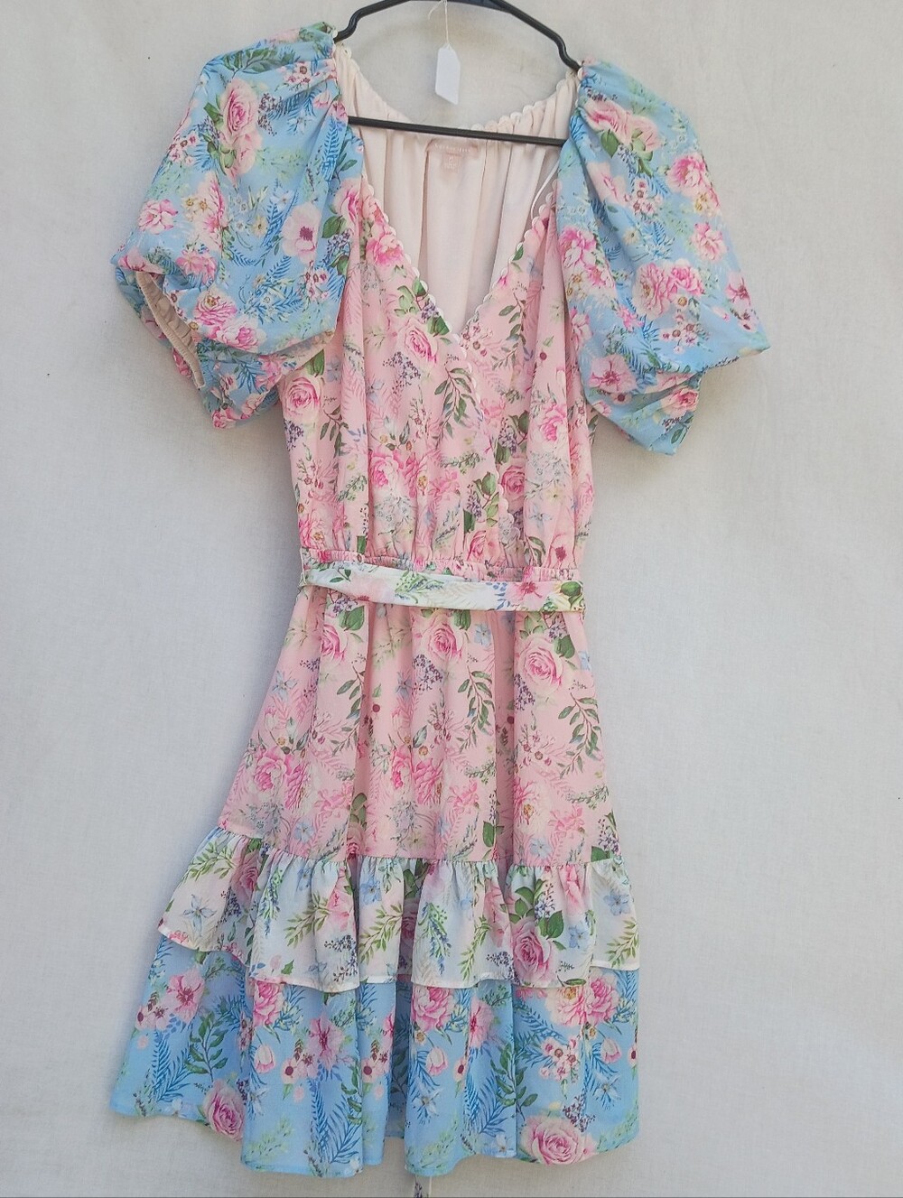 LoveCollette Floral Puff-Sleeve Tiered Mini Dress in Pink & Blue Coquette Sz S